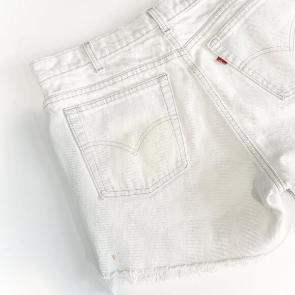 Vintage Levi's Faded Denim Shorts - Picture 2 of 10
